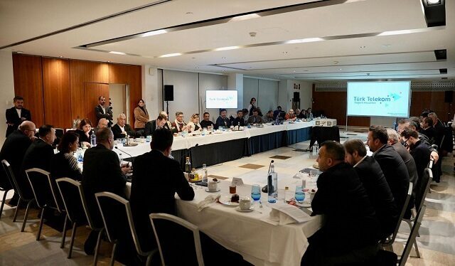 BARSELONA/İSPANYA, – TÜRK Telekom CEO’su Ümit Önal, İspanya’nın Barselona kentinde