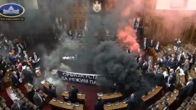 SIRBİSTAN, – SIRBİSTAN Ulusal Meclisi’nde, Başbakan Milos Vucevic’in istifası ve