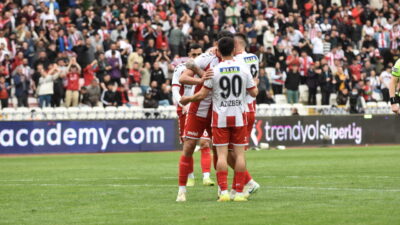 Sivasspor- Adana Demirspor : 5-1 Eraydın AYTEKİN/SİVAS, STAT: 4 Eylül