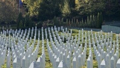 BOSNA HERSEK, – BOSNA Hersek’te bulunan Srebrenitsa Anıt Merkezi, güvenlik
