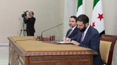 SURİYE, – SURİYE Cumhurbaşkanı Ahmed Şara, geçici anayasanın temel hükümlerinin