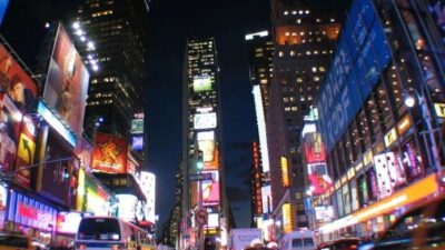 ABD, – ABD’nin New York kentindeki Times Meydanı’nda, bir kişi