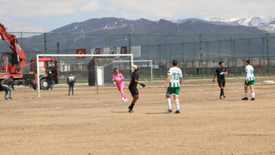 Yaşar KAPLAN / YÜKSEKOVA, (Hakkari)- – TÜRKİYE Futbol Federasyonu (TFF)