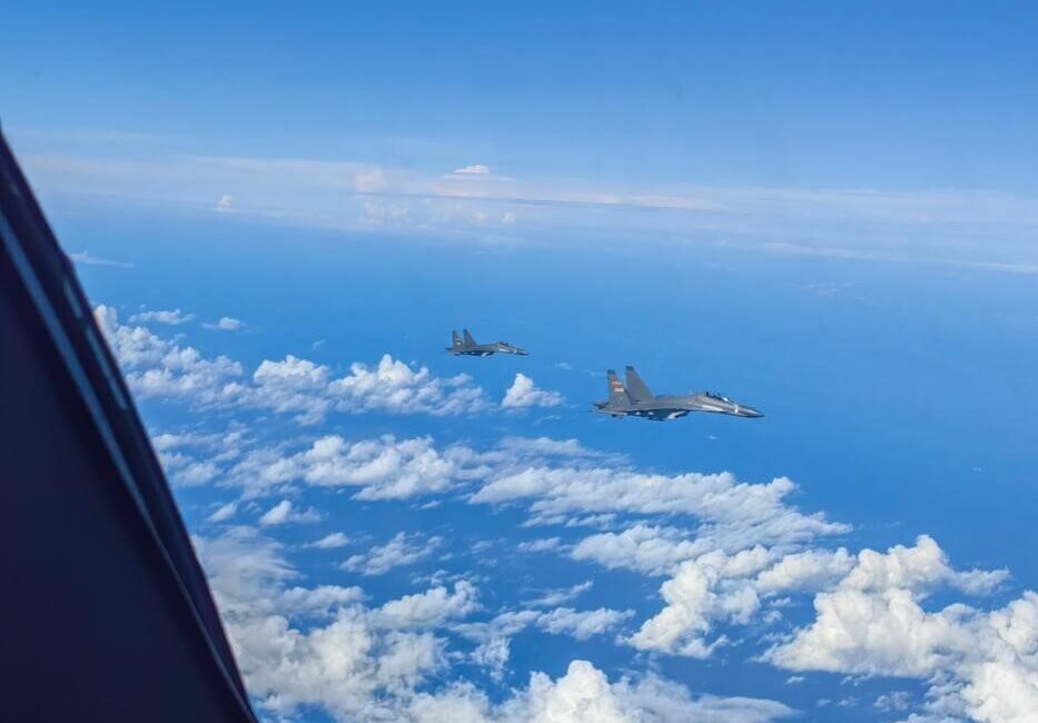 ÇİN, – ÇİN, Tayvan’ın çevresini kuşatan kapsamlı askeri tatbikata başladığını