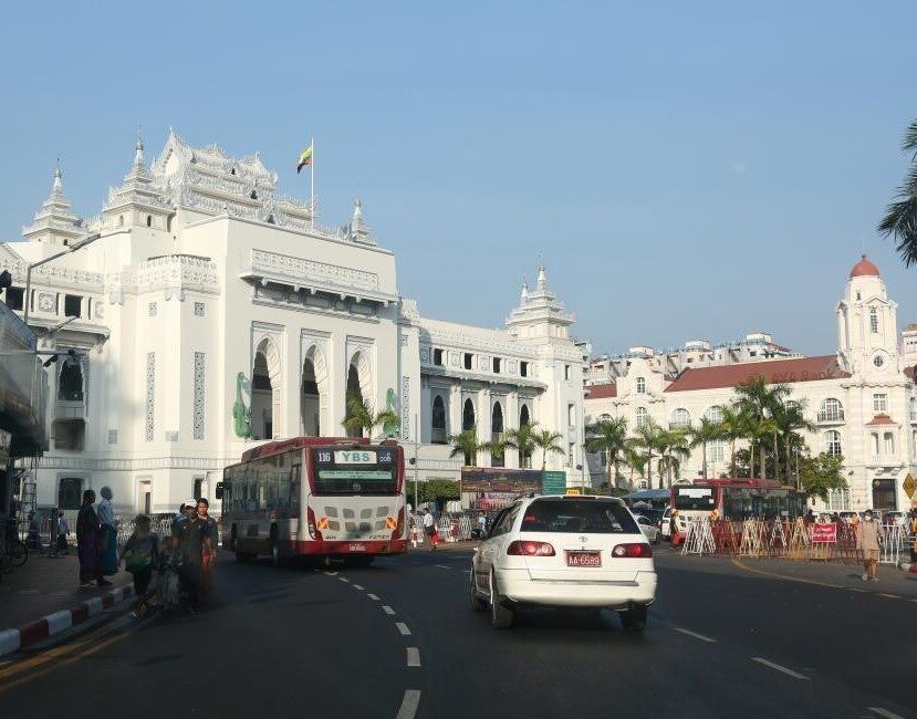 MYANMAR, – MYANMAR’da meydana gelen depremde hayatını kaybedenler için 1