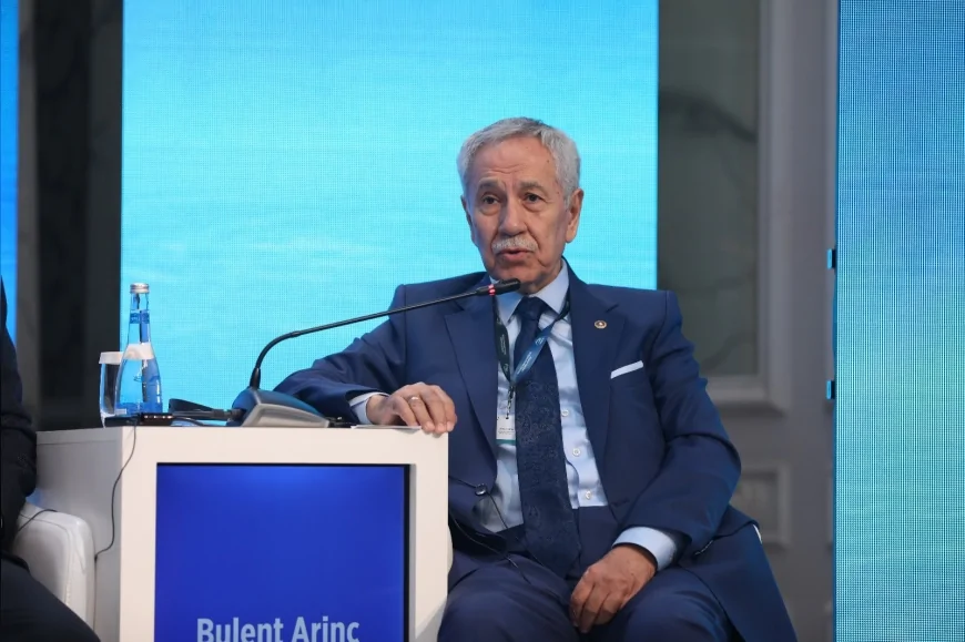 Komisyonda tartışmalı gündemTürkiye Büyük Millet Meclisi’nde faaliyet gösteren Milli Dayanışma