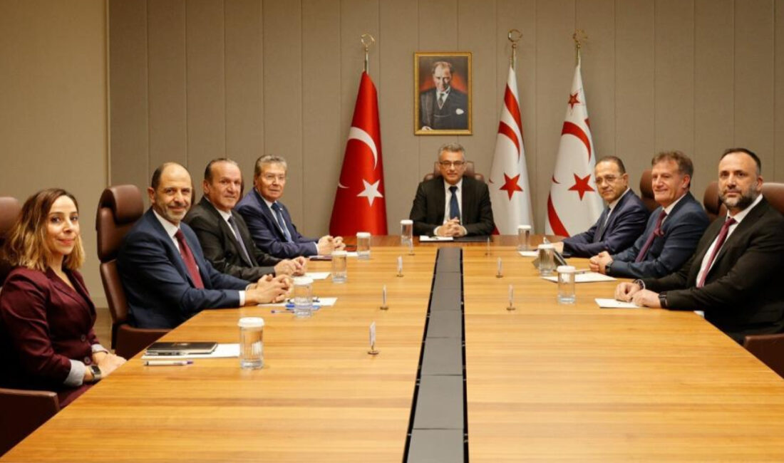 KKTC Cumhurbaşkanı Tufan Erhürman, siyasi partilerle yaptığı istişare toplantısı sonrası