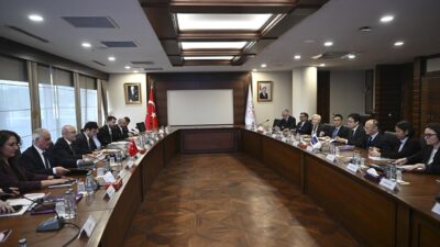 Hazine ve Maliye Bakanı Mehmet Şimşek, Asya Kalkınma Bankası ile