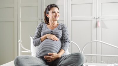 Hipnoz, gebelikte bulantı ve kusmayı azaltırken doğum korkusunu da hafifletebiliyor.