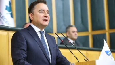 DEVA Partisi Genel Başkanı Ali Babacan, TBMM’de Yeni Yol Grubu’nun