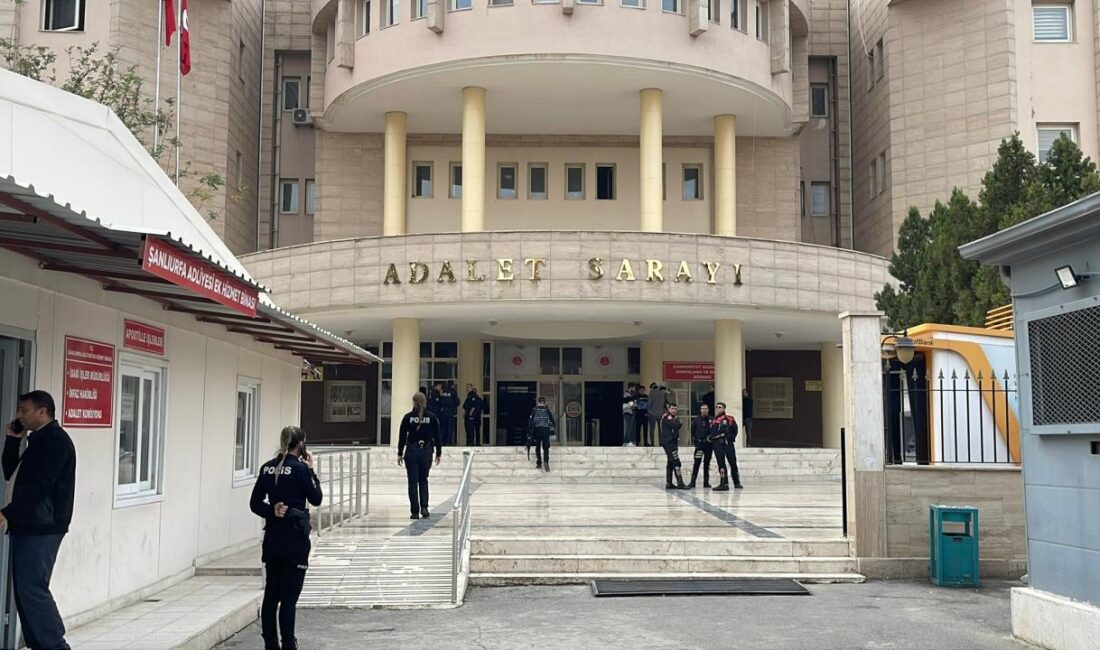 Şanlıurfa Adliyesi’nin adli emanet deposunda yaşanan patlamada 1 personel yaralandı.