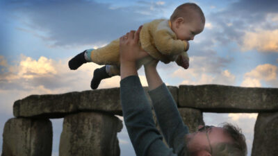 İngiliz arkeologlar, dünyanın en gizemli anıtlarından Stonehenge’in yakın çevresindeki Neolitik