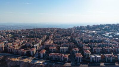 Çevre, Şehircilik ve İklim Değişikliği Bakanı Murat Kurum, deprem bölgesinde