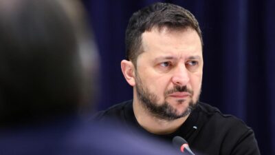 Ukrayna Devlet Başkanı Vladimir Zelenski Türkiye’ye geliyor. 18/11/2025 17:45 ©