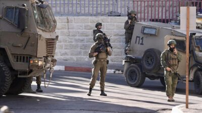 Soykırımcı İsrail ordusu, işgal altındaki Batı Şeria’nın orta kesimindeki Celzun