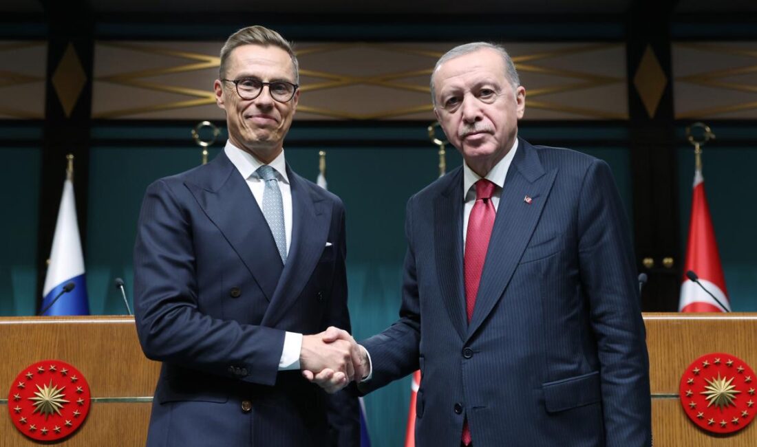 Cumhurbaşkanı Recep Tayyip Erdoğan, Finlandiya Cumhurbaşkanı Alexander Stubb ile bir