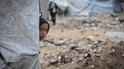 Hamas, ateşkes anlaşmasına rağmen gerekli yardımların ulaştırılamadığı ve insani durumun