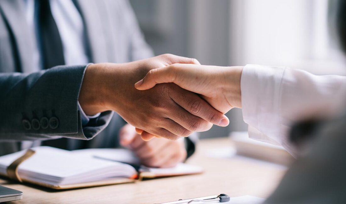 Bilgi ve iletişim sektöründeki ücretli çalışan sayısı ekimde 300 bine