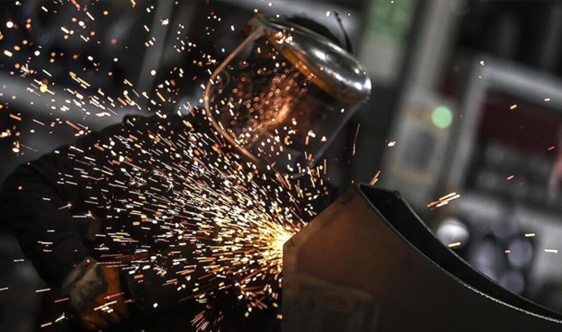 Sanayi üretim endeksi, ekimde aylık bazda yüzde 0,8 gerilerken yıllık