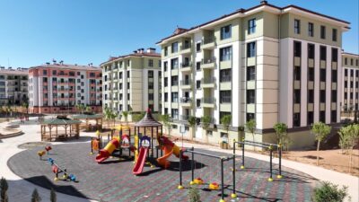 Cumhuriyet tarihinin en büyük sosyal konut hamlesi olan “Yüzyılın Konut