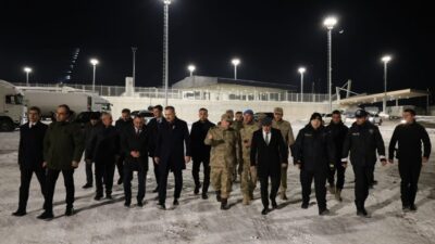 Ağrı Valisi Önder Bozkurt ile İl Jandarma Komutanı Tuğgeneral Fatih