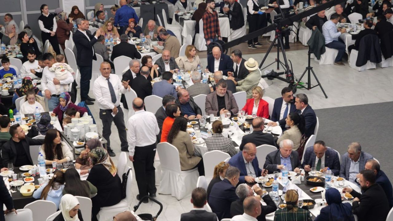 12 Mart 1918’de Erzurum’un düşman işgalinden kurtuluşunun yıldönümü dolayısıyla Etimesgut