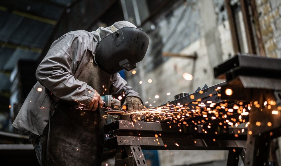 Türkiye’de işsizlik oranı, 2025 yılı Aralık ayında bir önceki aya