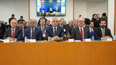 Kültür ve Turizm Bakanı Mehmet Nuri Ersoy, Türkiye'ye bu yılın