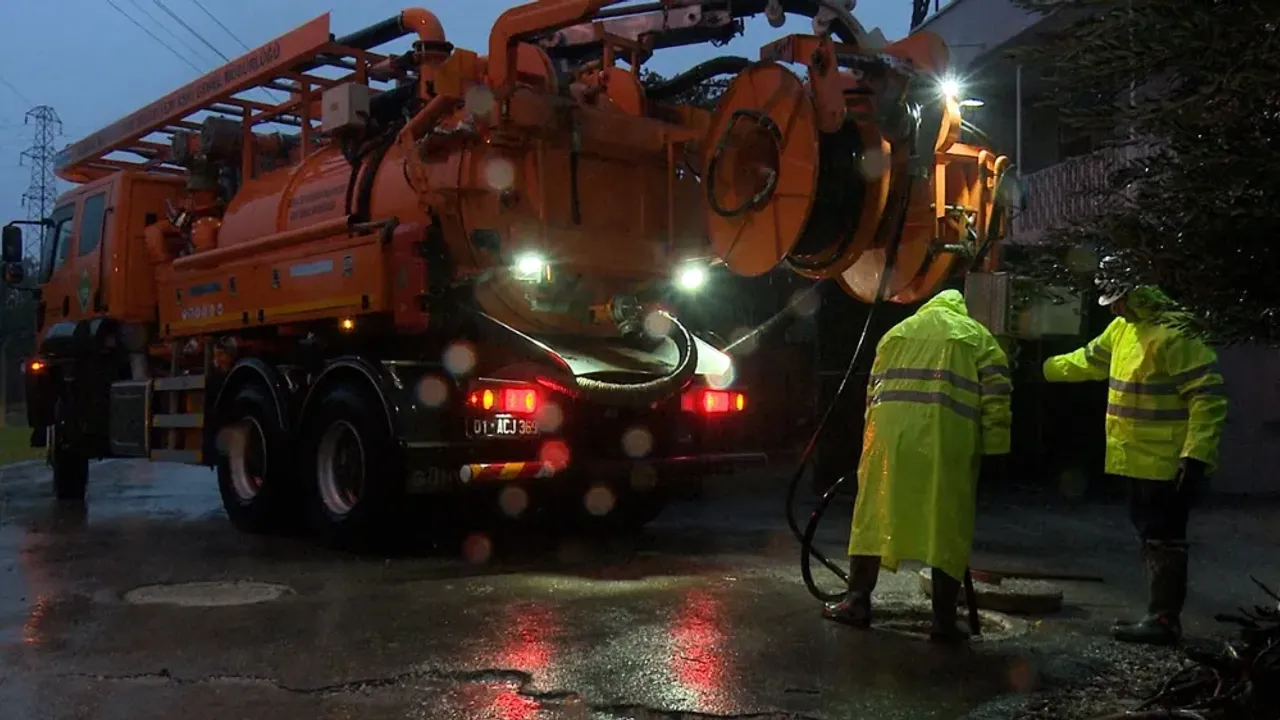 Adana’da son günlerde etkili olan ve kısa sürede metrekareye düşen