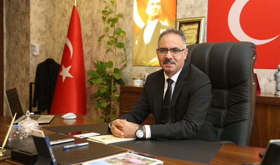 Eyyübiye Belediye Başkanı Mehmet Kuş, 6 Şubat 2023'te meydana gelen