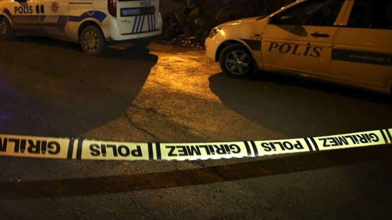 Bursa’nın İnegöl ilçesinde damat, silahlı saldırıda kayınbabası ve kayınbiraderini vurdu.