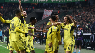 Fenerbahçe, Trendyol Süper Lig’in 20. haftasında deplasmanda Kocaelispor’u 2-0 mağlup