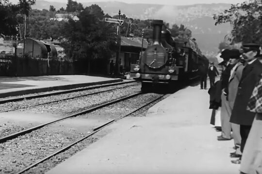 1895 yılında Lumière Kardeşler’in L’Arrivée d’un train en gare de