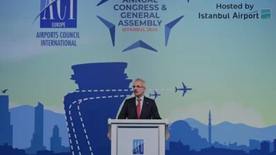 İstanbul Havalimanı 1 Ağustos'ta 289 bin 260 yolcu ağırlayarak Avrupa'da