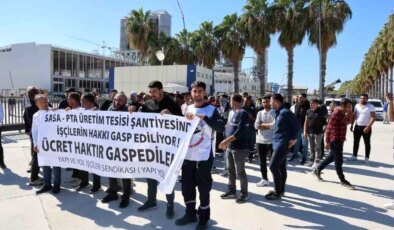 Adana’da Taşeron Çalışanlar Maaşlarının Ödenmemesi Nedeniyle Aksiyon Düzenledi