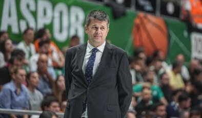 Anadolu Efes Bursaspor’u Yendi