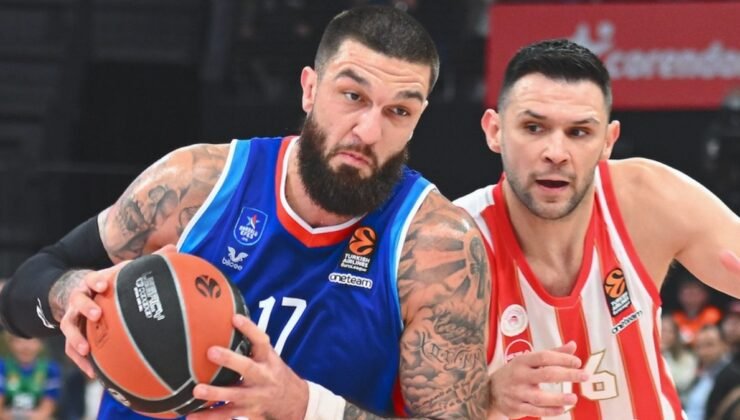 Anadolu Efes, Olympiakos’u mağlup etti