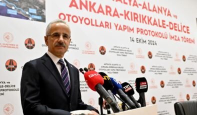 Ankara-Kırıkkale-Delice ve Antalya-Alanya otoyol projelerinin imali için imzalar atıldı