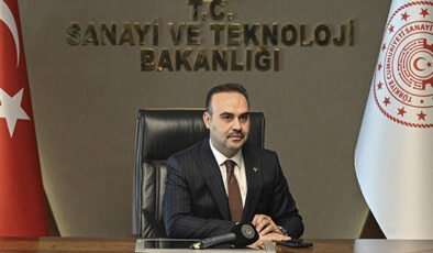 Bakan Kacır: Kendi evlatlarının akıl ve alın terine güvenen bir Türkiye var