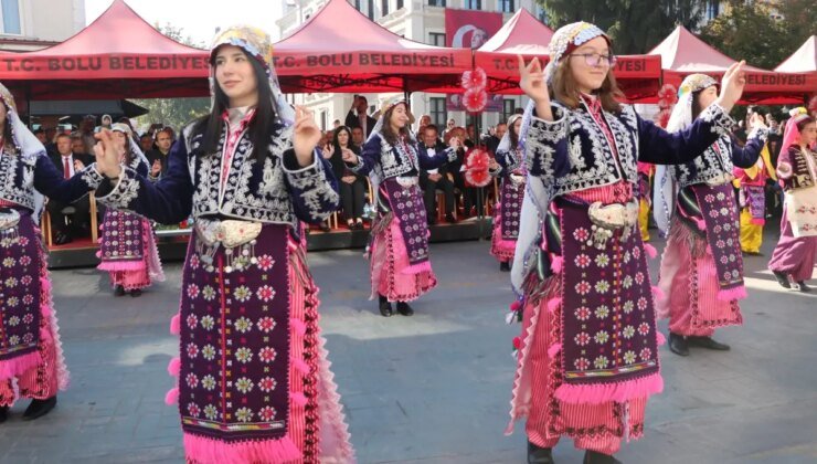 Bolu’da Cumhuriyet Bayramı Kutlamaları