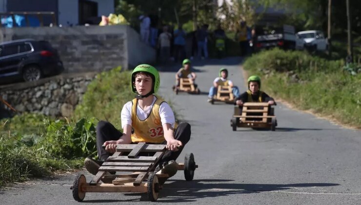 Çamlıhemşin’de 14. Laz Ralli Tahta Otomobil Şenliği Gerçekleşti