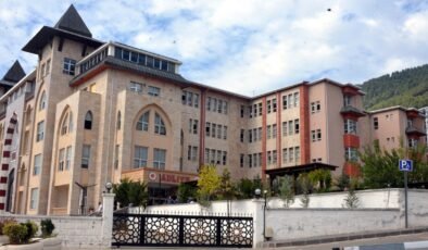 Ebrar Sitesi sanığı: Eski yönetmeliğe göre yapılmış binanın yıkılmasını suç olarak üzerime almıyorum