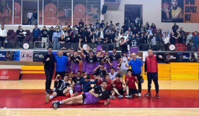 Kayseri Seçkin Voleybol, Derbide Melikgazi Belediyespor’u 3-1 Yendi