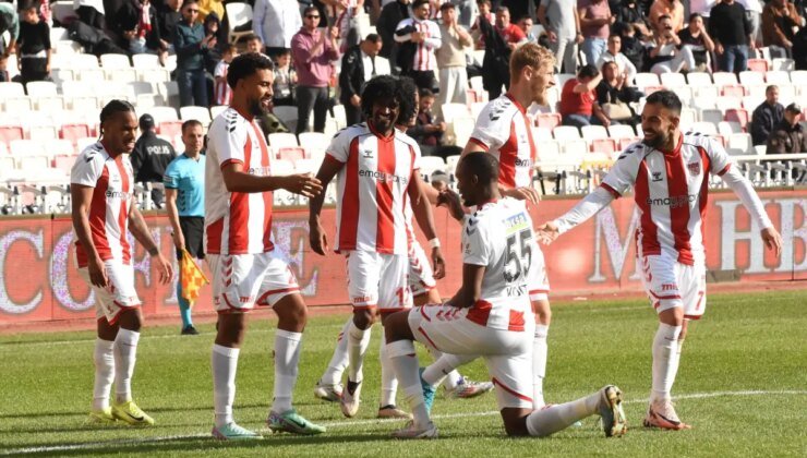 Sivasspor, Rizespor’u 2-1 Yendi