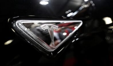 Tesla’nın Ekim Ayında Çin’deki Elektrikli Araç Satışlarında Düşüş Görüldü